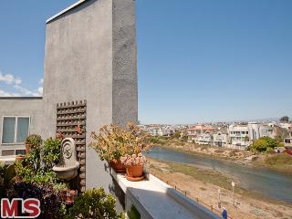 33 Privateer St, #4