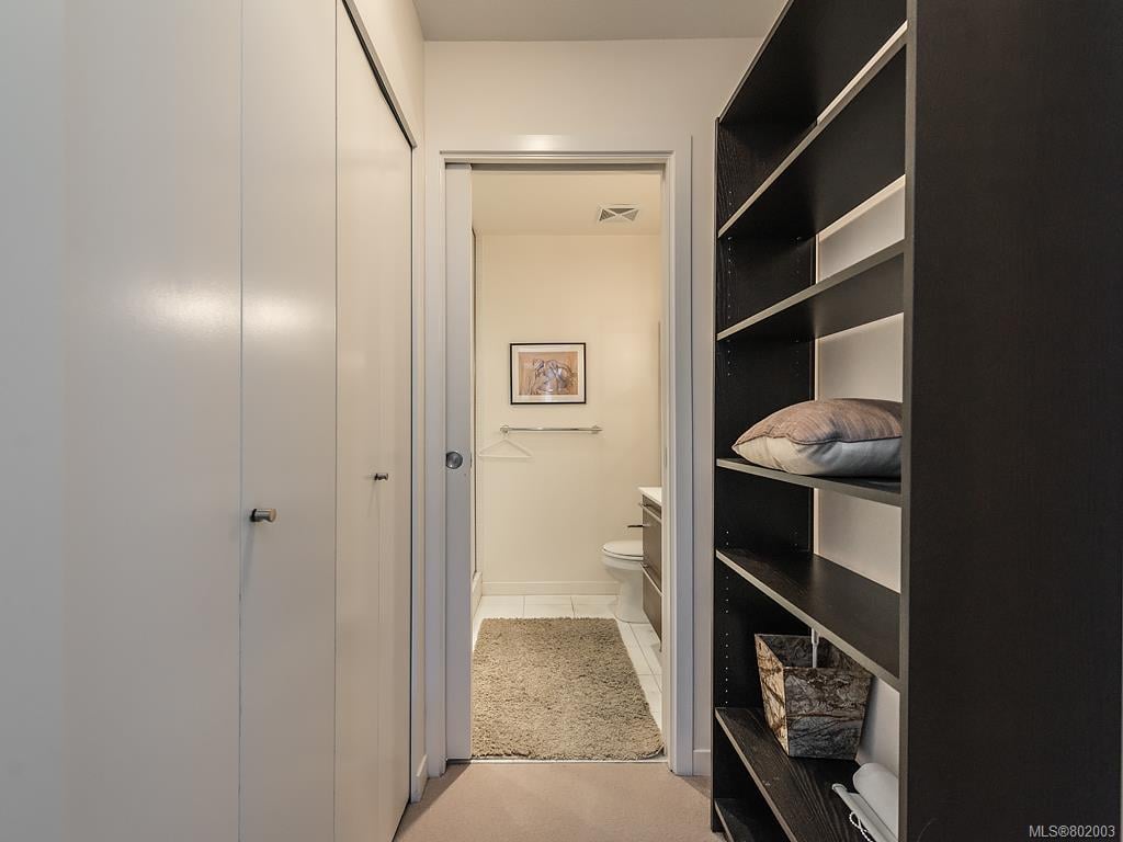 106-68 Songhees Rd, Victoria