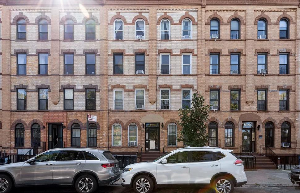 790 Madison Street, Apt 3-R