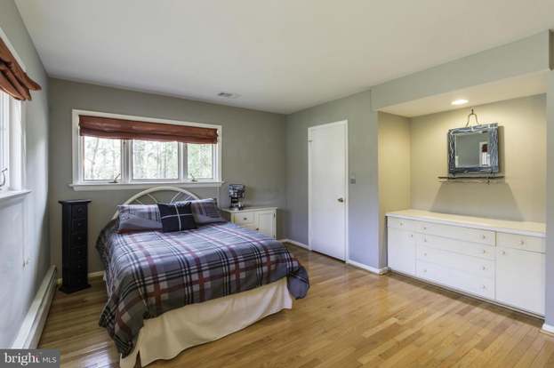 3916 SHORE EDGEWATER