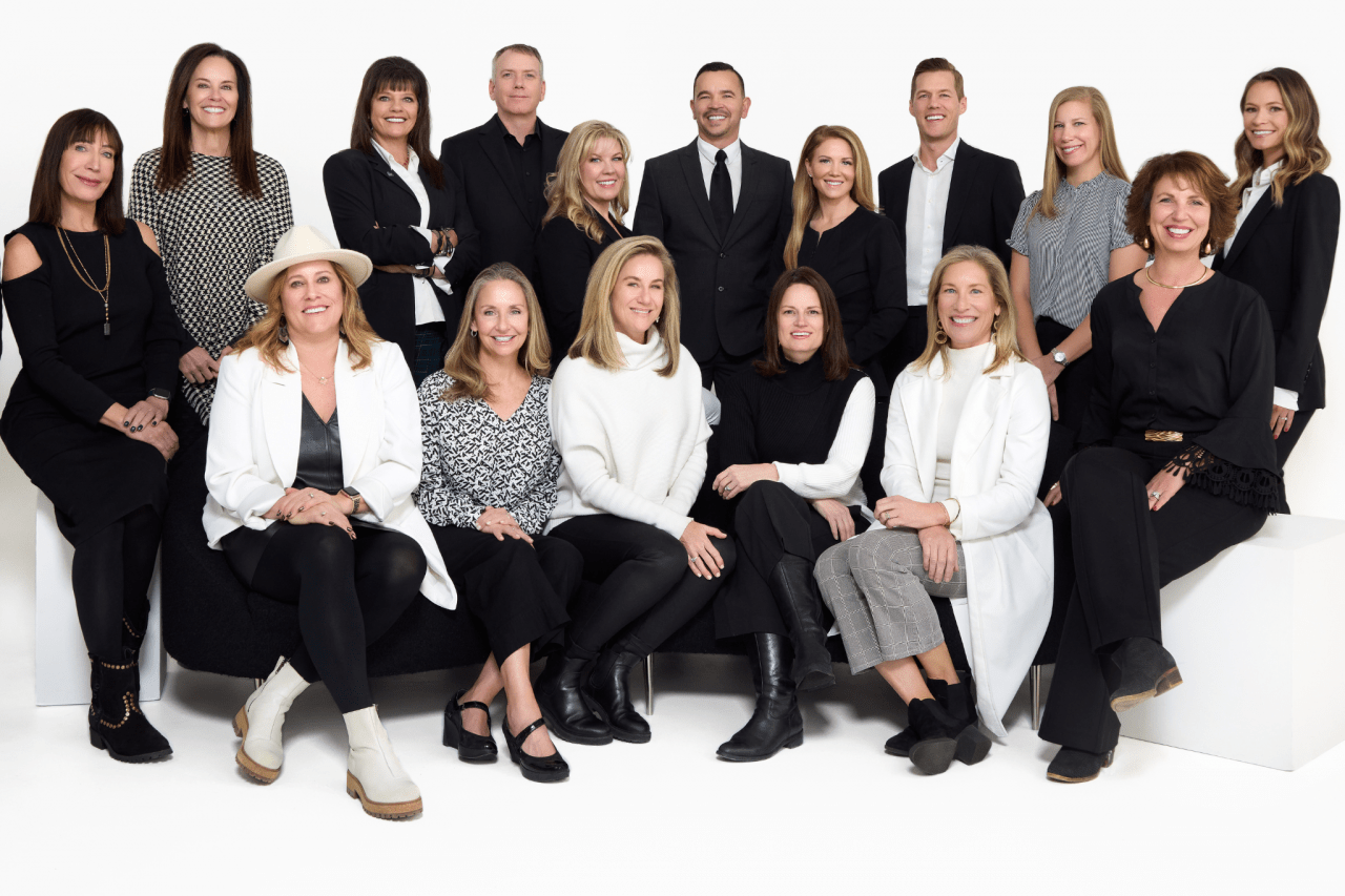 8z Real Estate Agents Honored as Top Real Estate Producers by 5280 Magazine