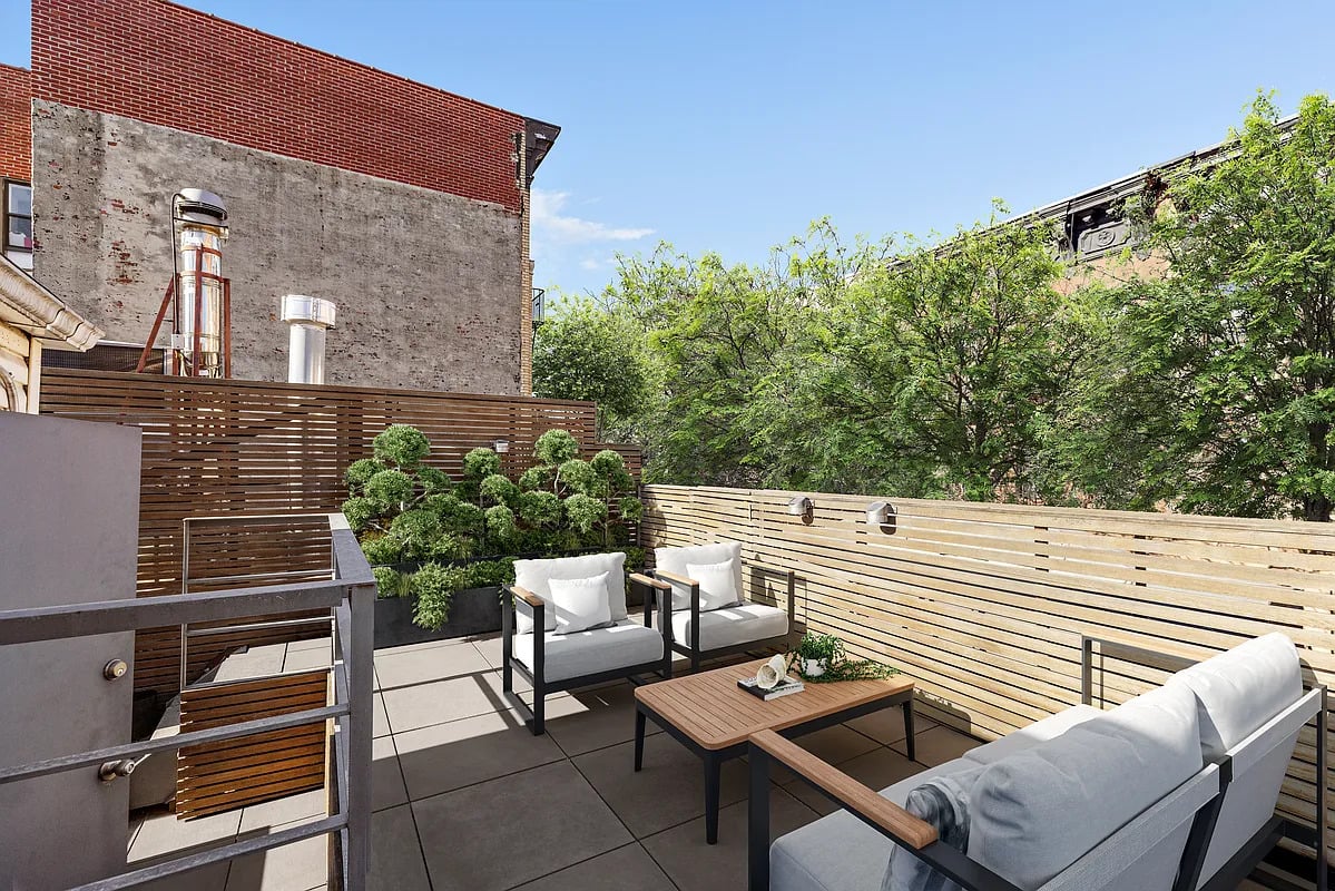 6 Morton Street, Apt TOWNHOUSE