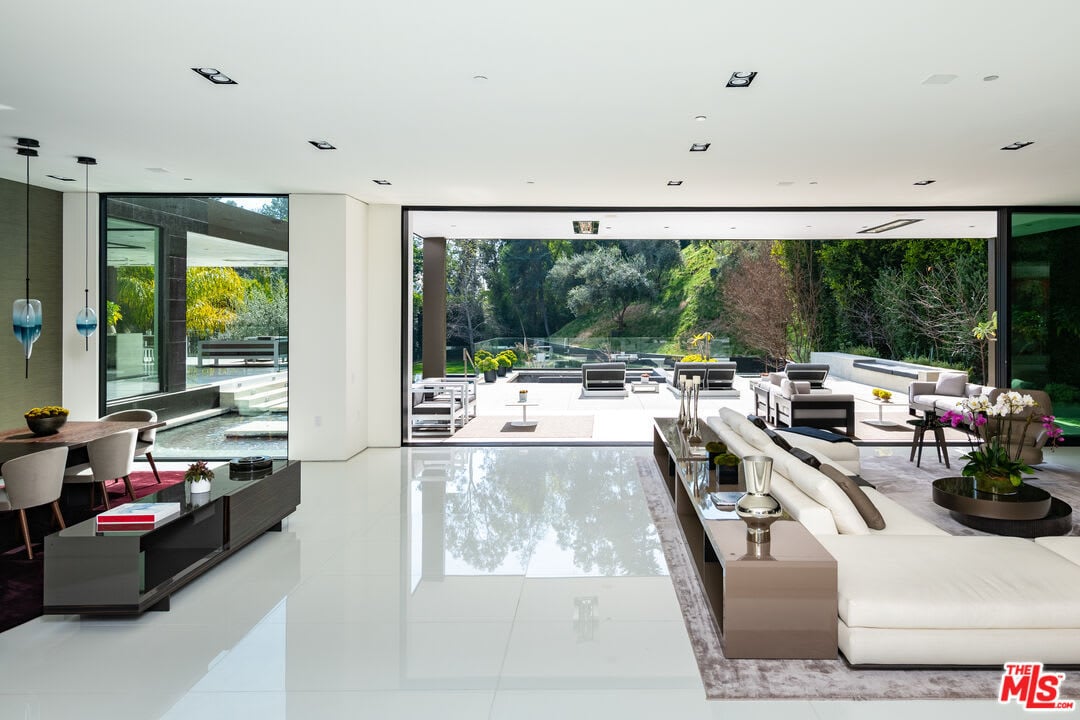 Estate Heights
