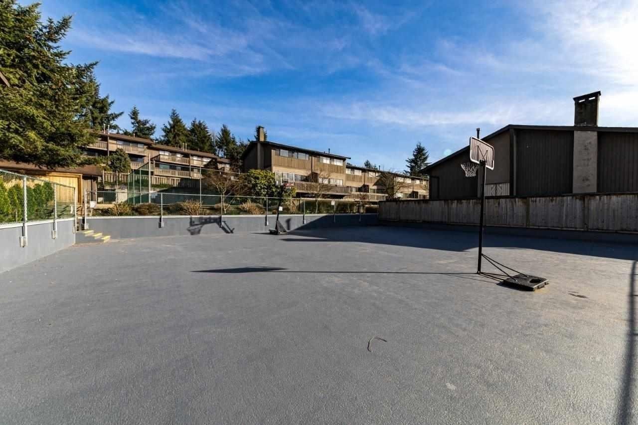 1015 Old Lillooet Rd