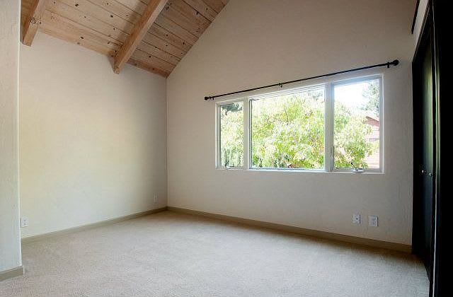 137 E Carmel Valley Rd APT 4