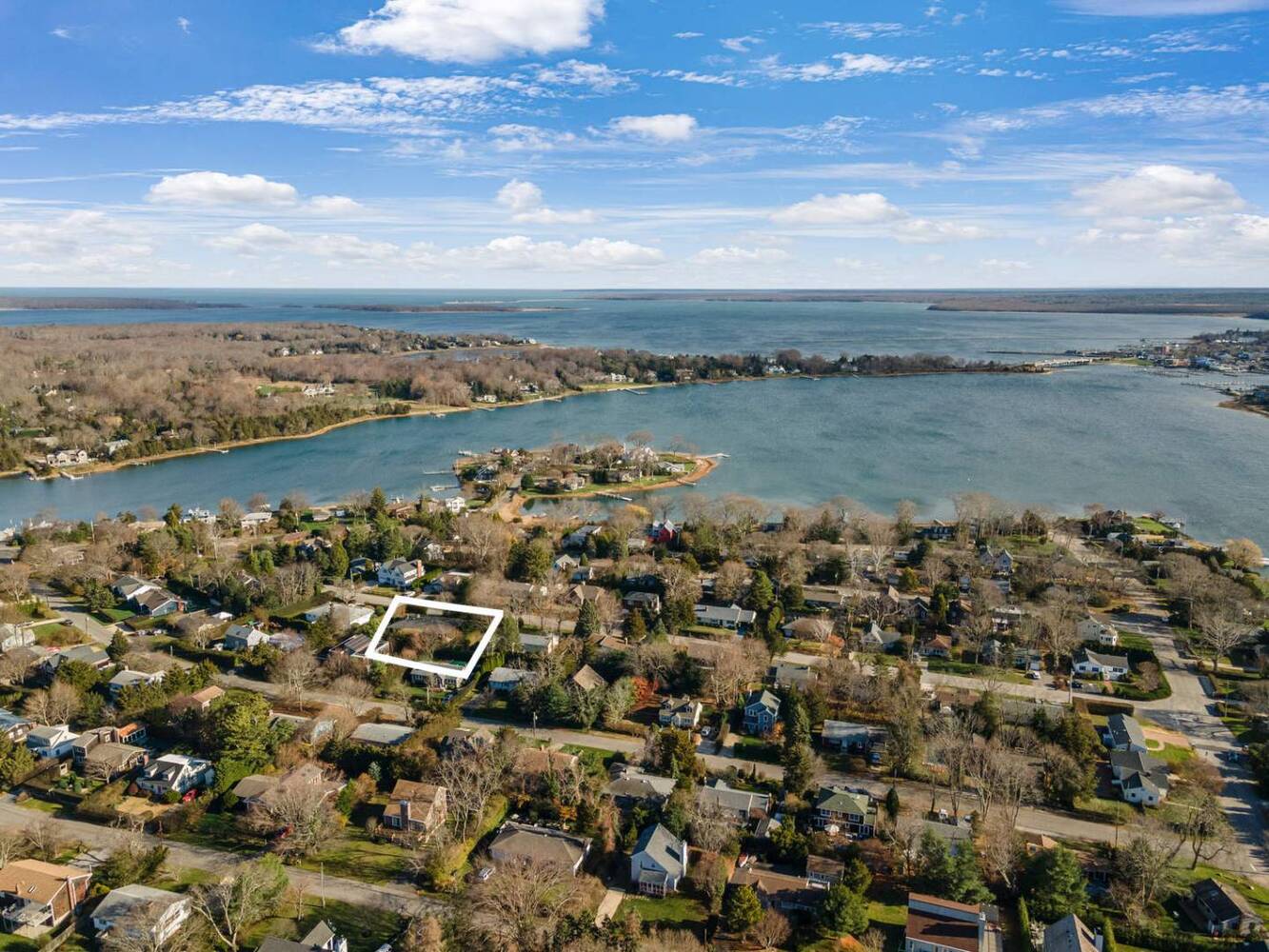 25 Sunset Dr