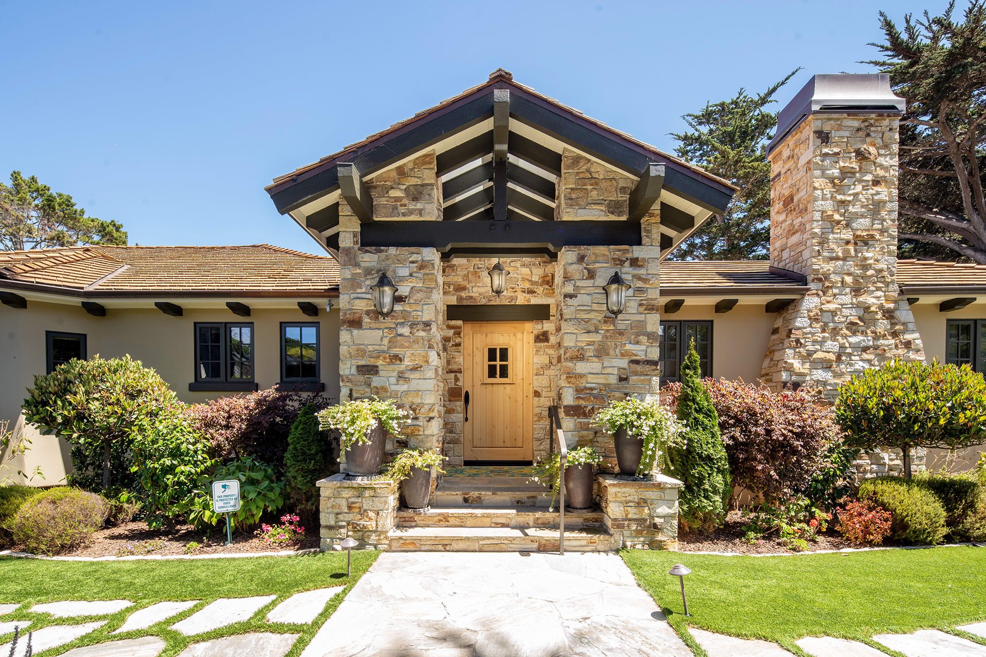 Stunning Home On Carmel Point - 26285 Valley View Ave