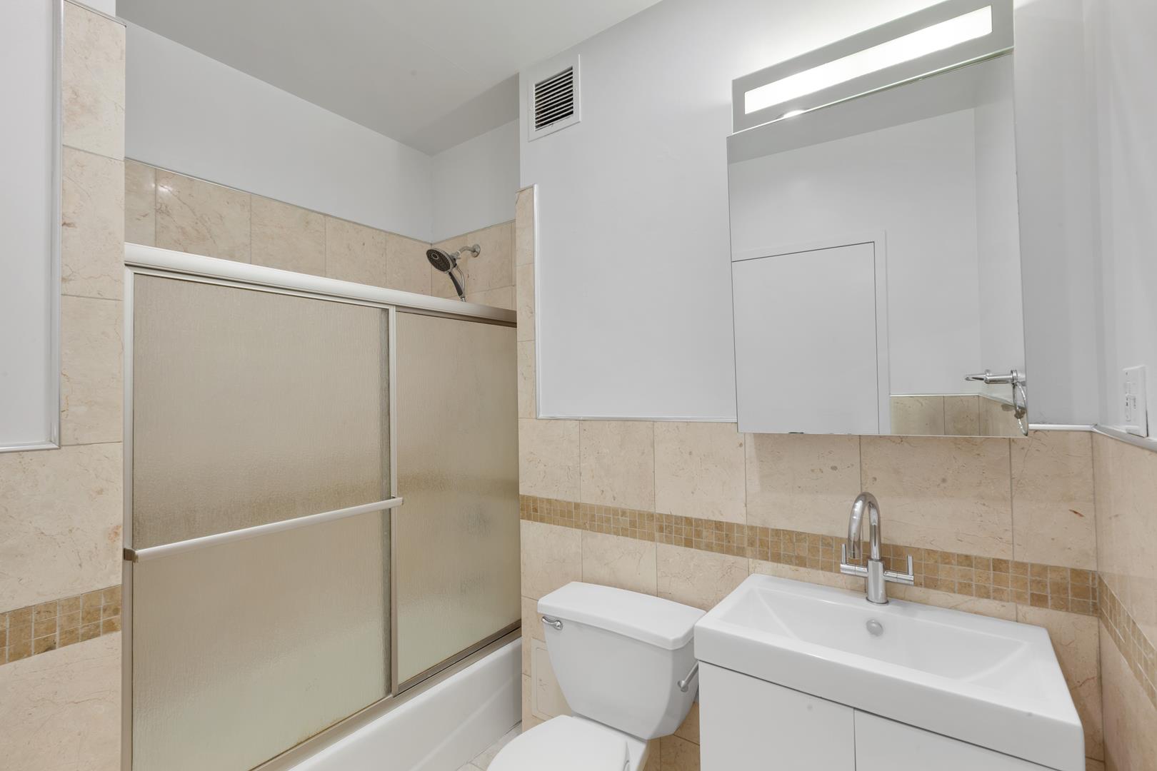 47 Ann Street, Apt 3-R