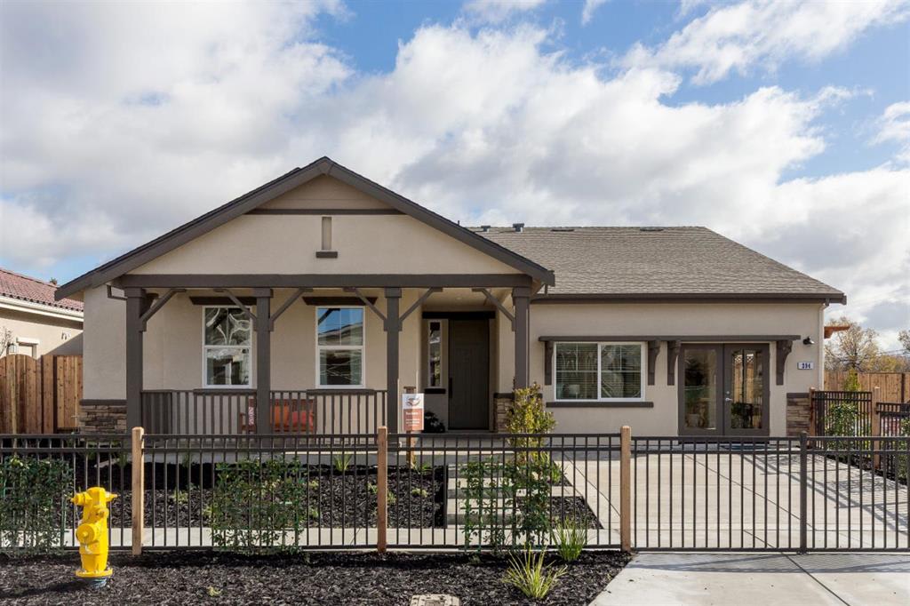 263 Cedar Ct