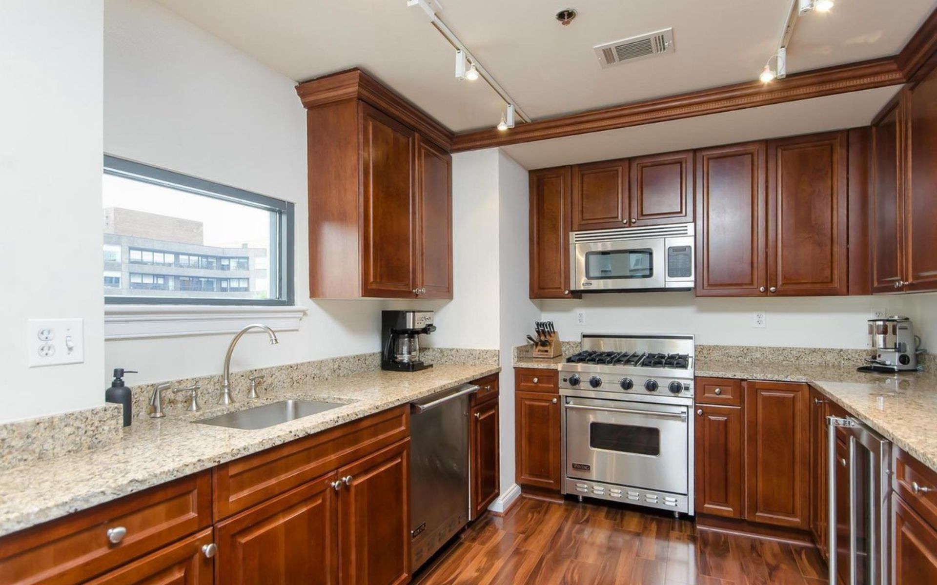 1830 Jefferson Pl NW, #21