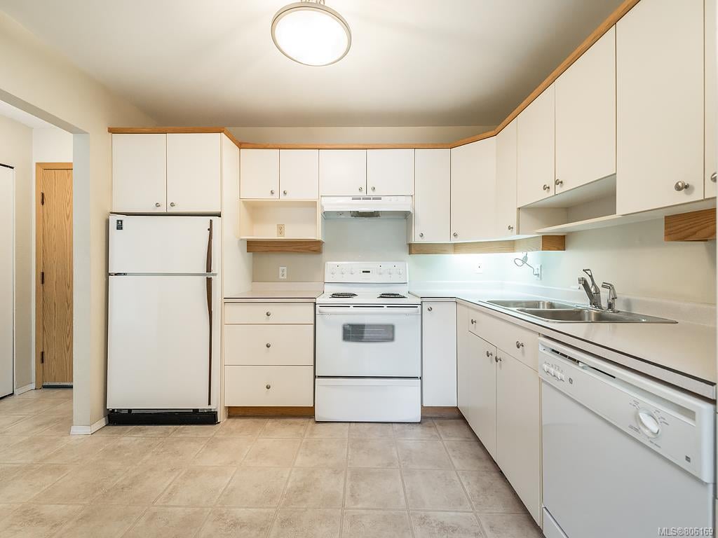 208-71 Gorge Rd