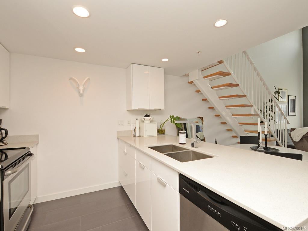 422-2871 Jacklin Rd, Langford