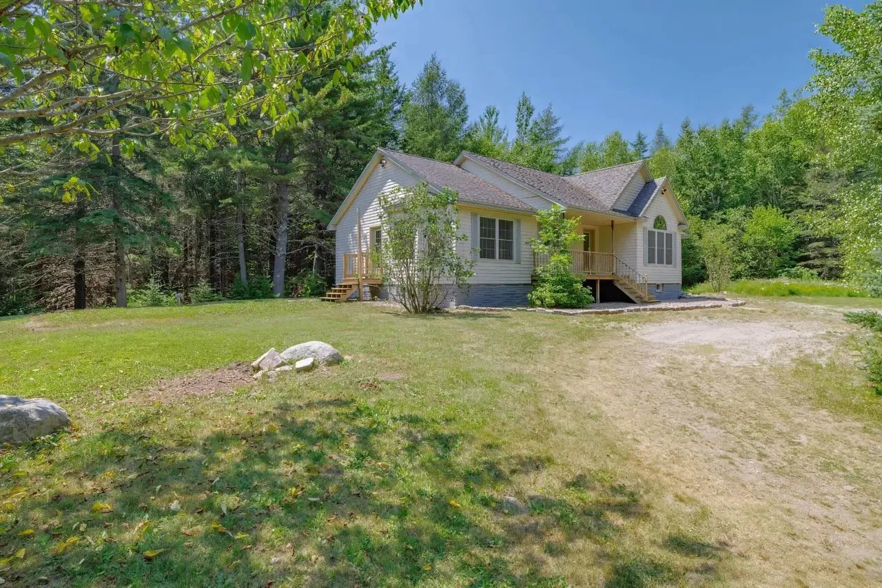 New Listing: 27 M J Lane, Bar Harbor, ME 04609 – $625,000
