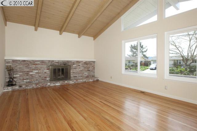 40 Simpson Dr