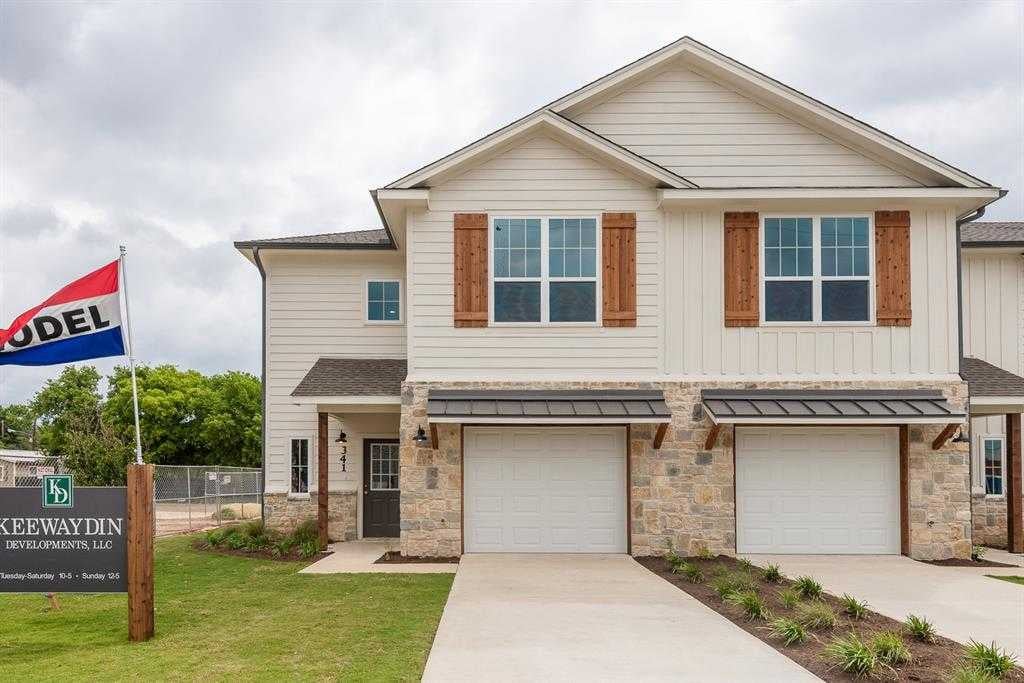 220 Vine