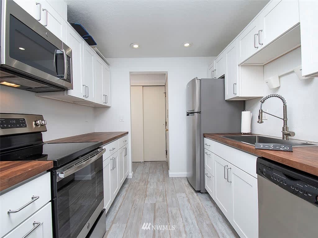 8418 240th St SW Unit A104