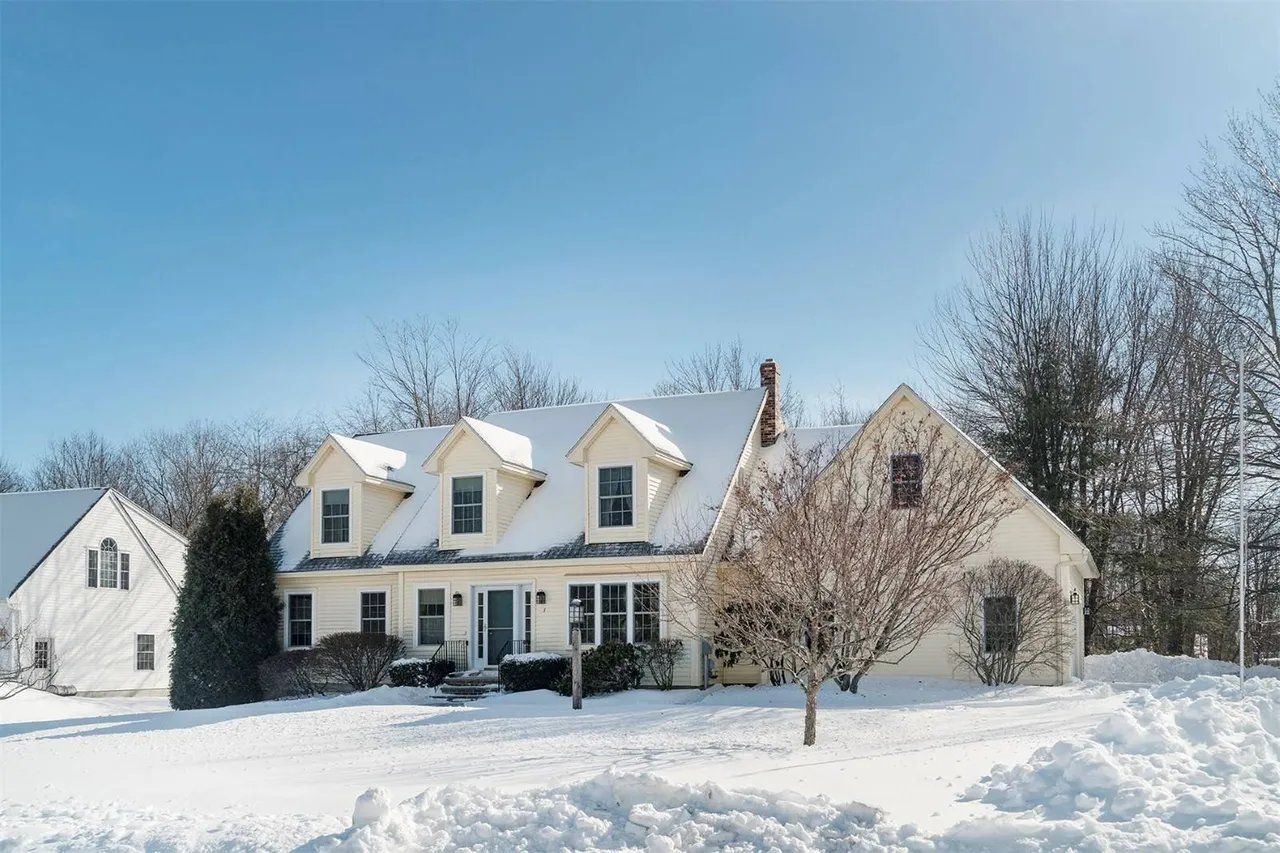 Home For Sale – 3 Snowberry Drive, Scarborough, Maine 04074