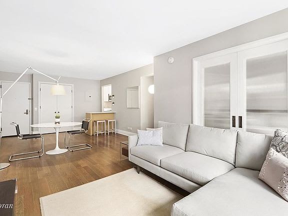 211 East 51st Street Unit: 7A