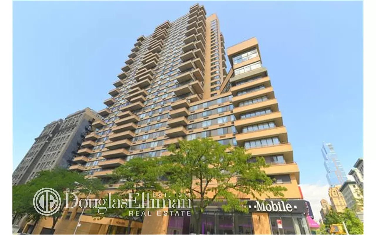 275 West 96th Street Unit: 26C