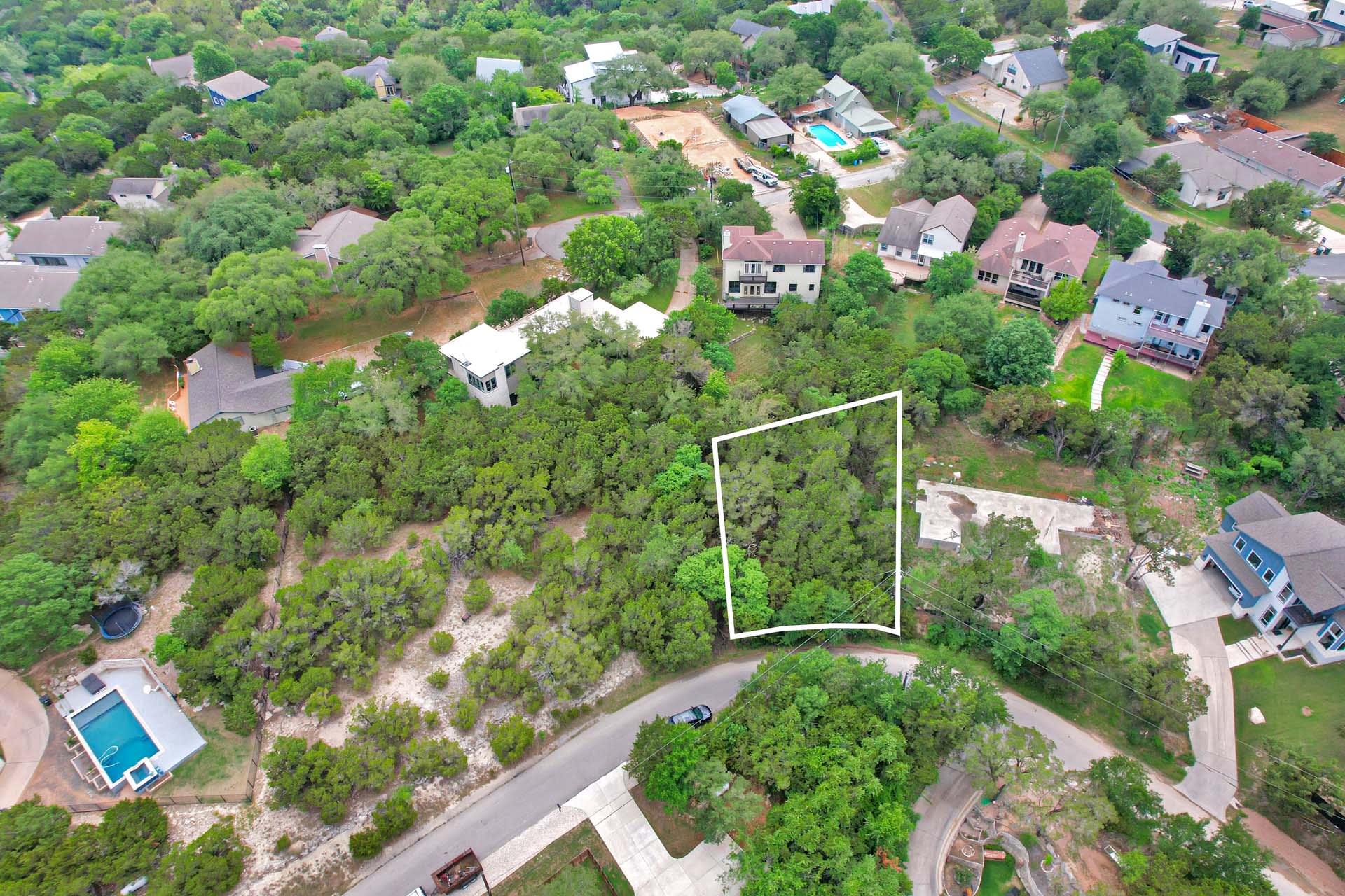 14421 Hunters Pass