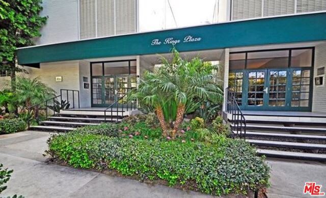 850 N Kings Rd #306
