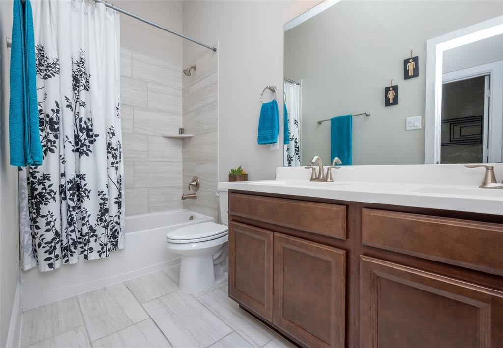 3803 OAKFIELD FOREST LANE