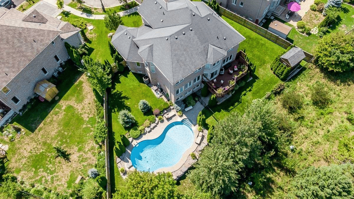 159 Ivy Jay Cres N