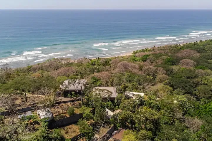 Magna Pacific - Luxury Estate Compound comprised of two Immaculate Villas