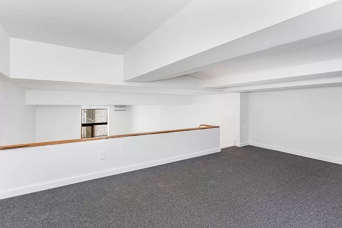 372 Fifth Avenue #6M