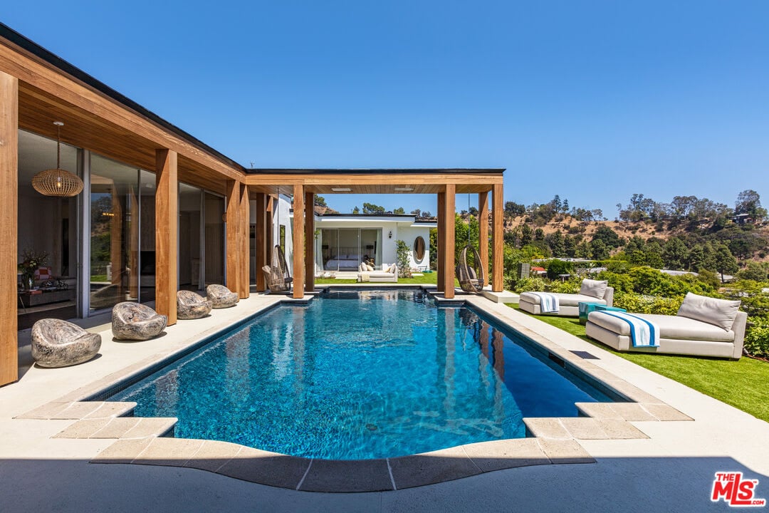 Oasis Summit