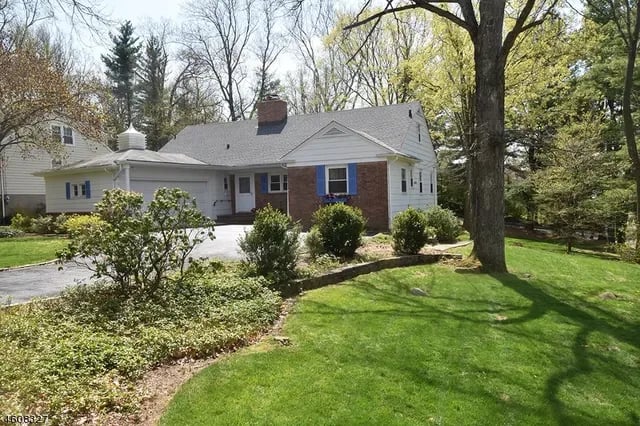 87 GREAT HILLS RD