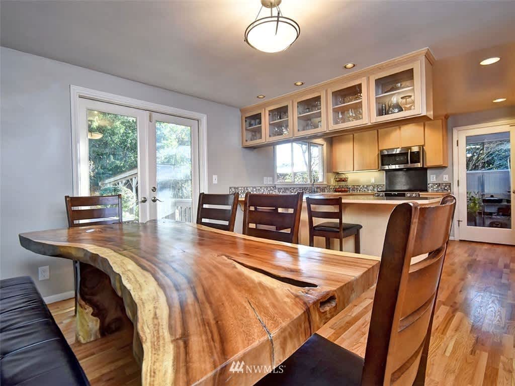 14720 12th Ave NE
