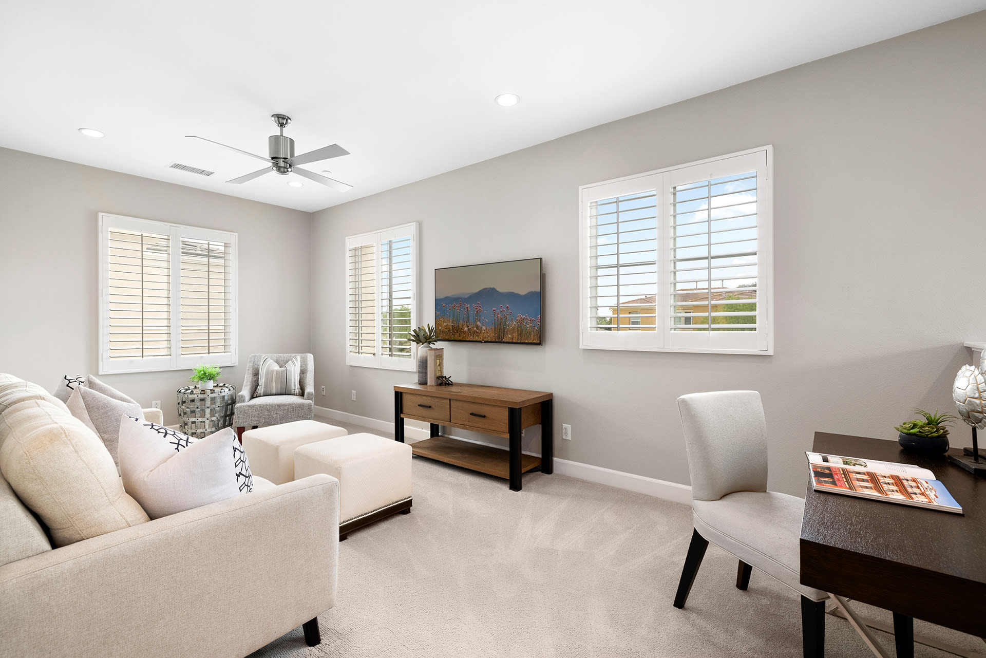 2773 Alamitos 