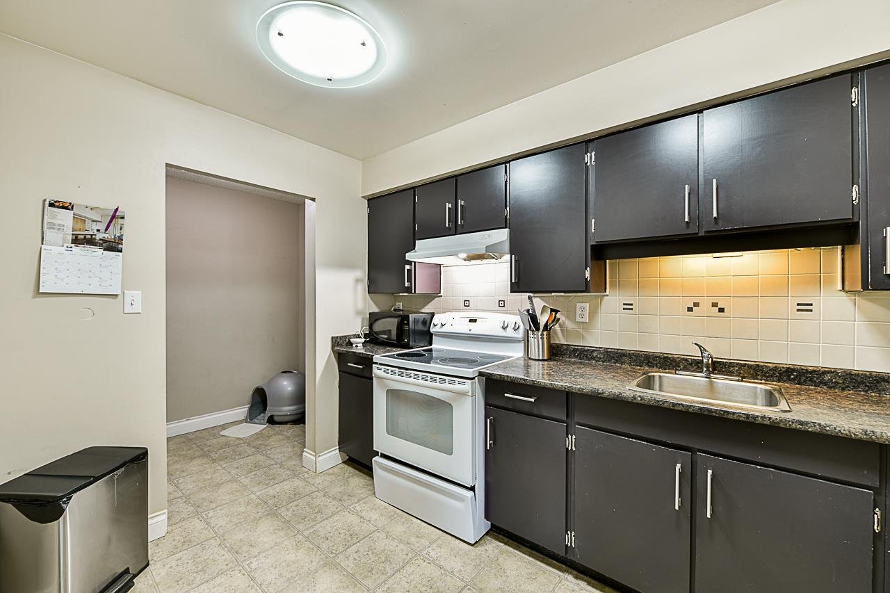210-5294 204 St