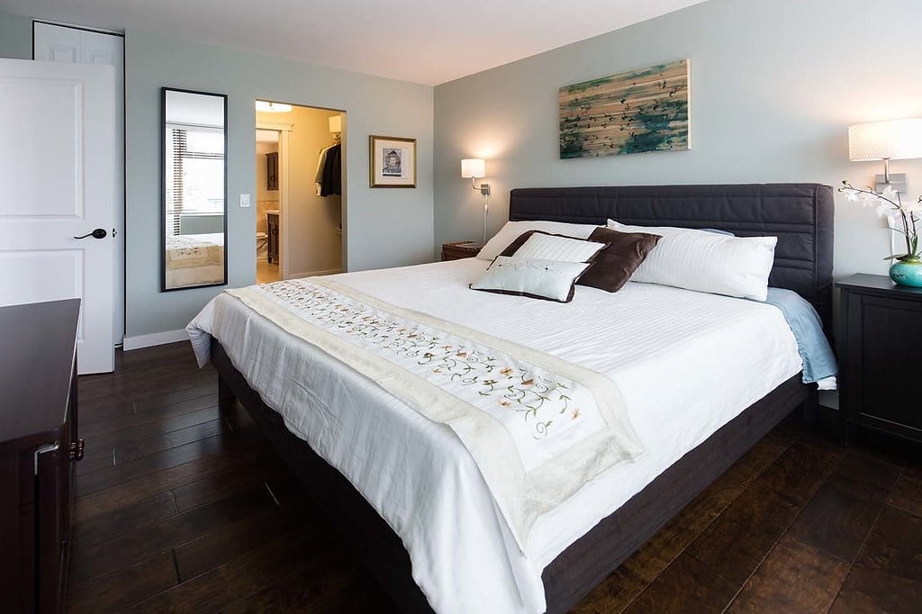 302-2445 W 3rd Avenue, Vancouver