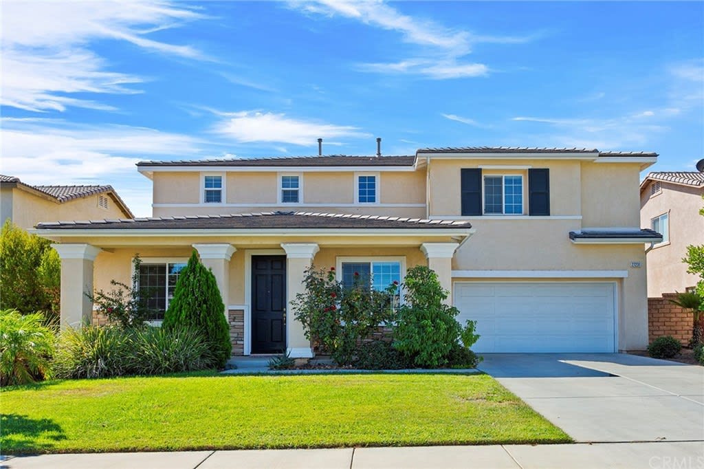 27231 Oak Ridge Drive