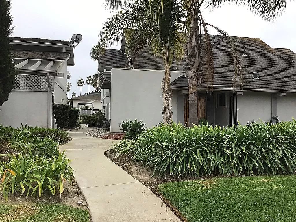 2503 Harbor Blvd, #2