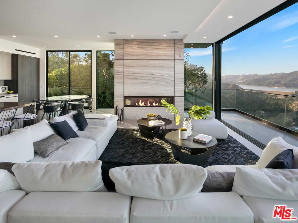 Legacy House