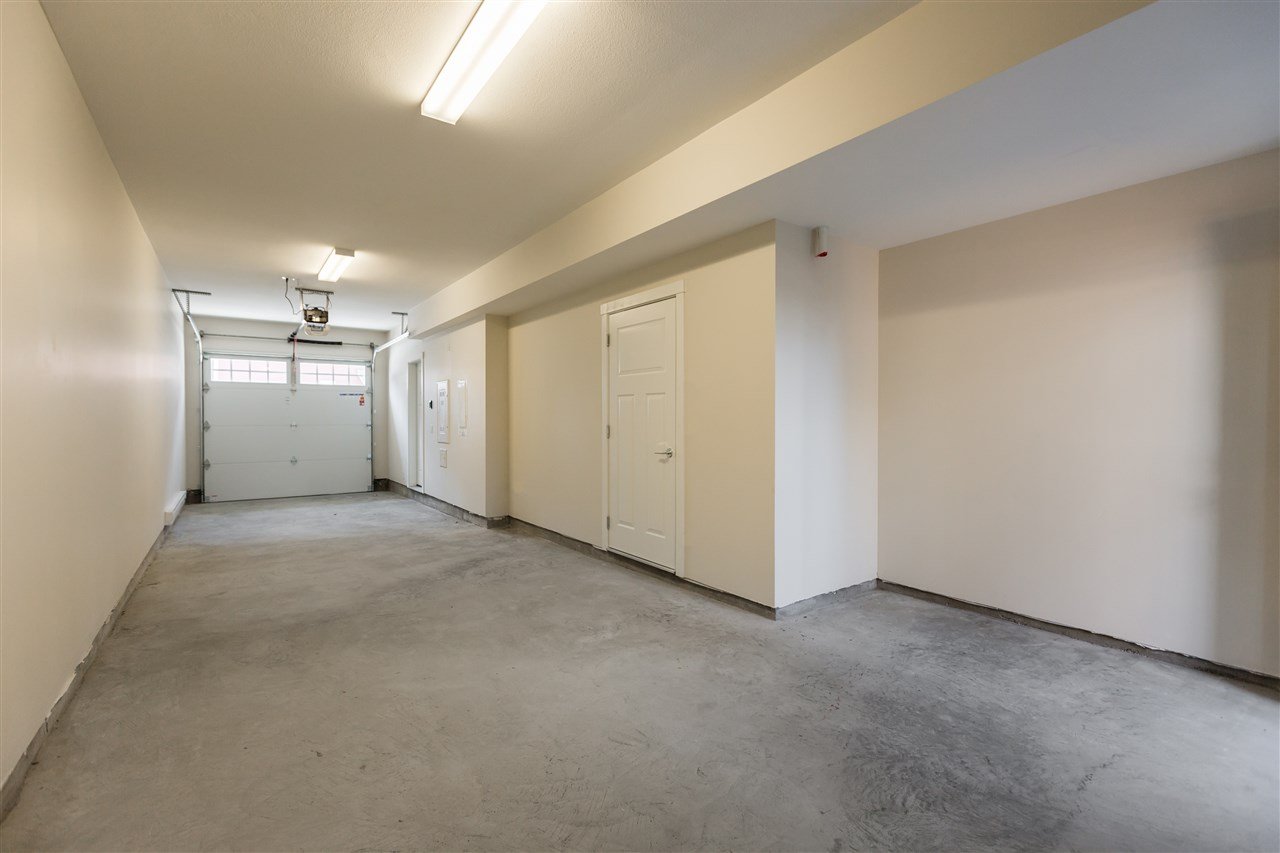 511-4688 Hawk Ln
