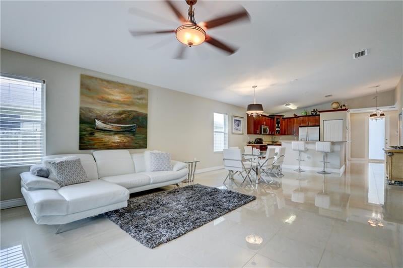 1496 SW 29th Ter