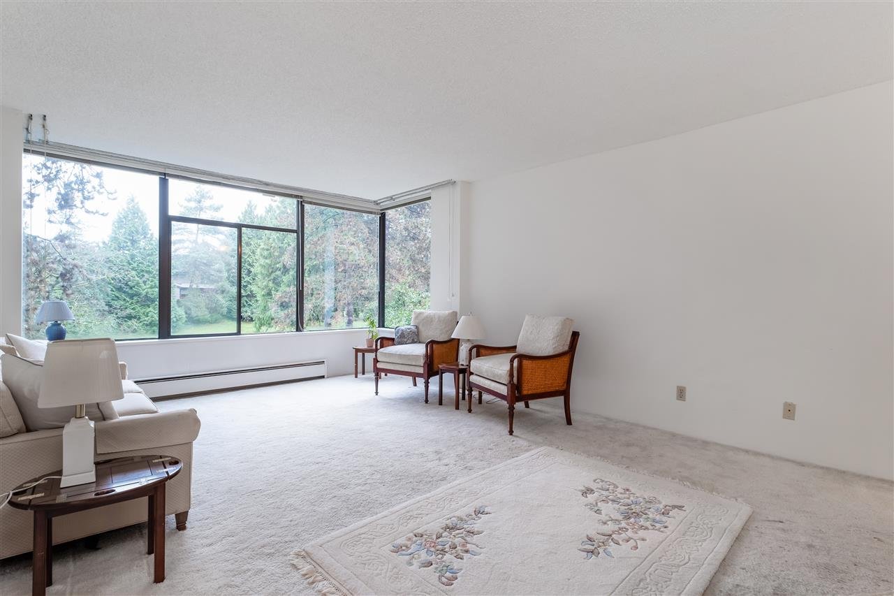 202-2101 Mcmullen Ave