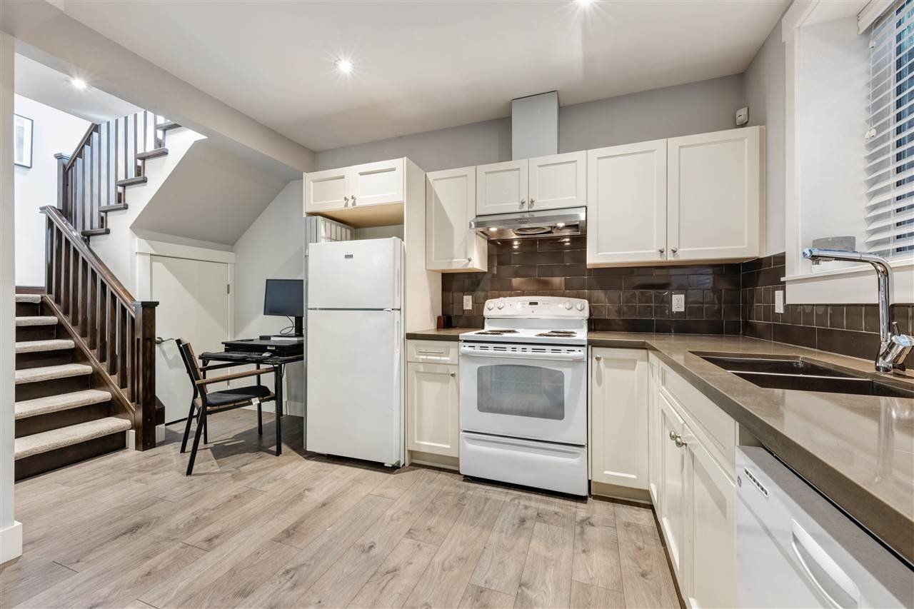 617 Mahon Avenue, North Vancouver