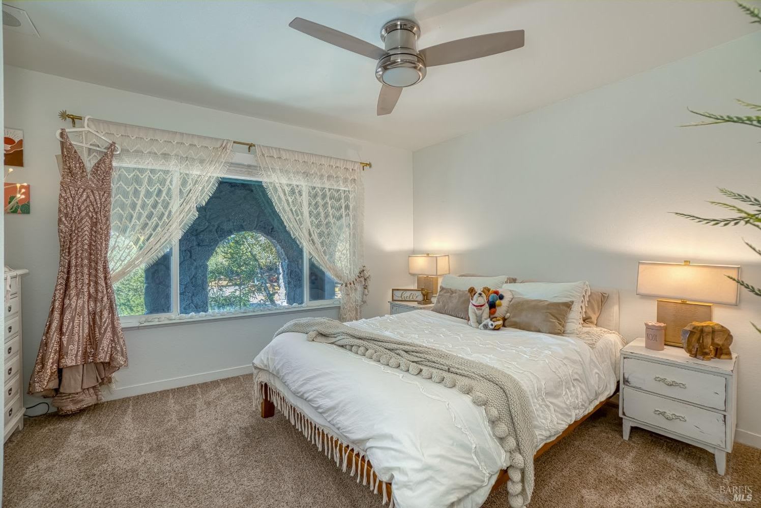 3654 Alta Vista Ave