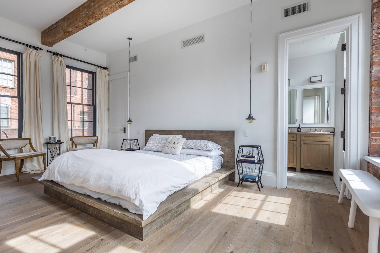 Designer's Own Luxury Retreat at Watchcase