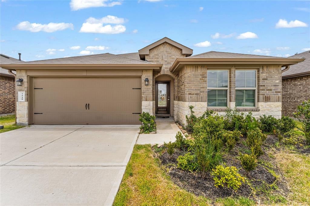 7518 Highland Chase Dr