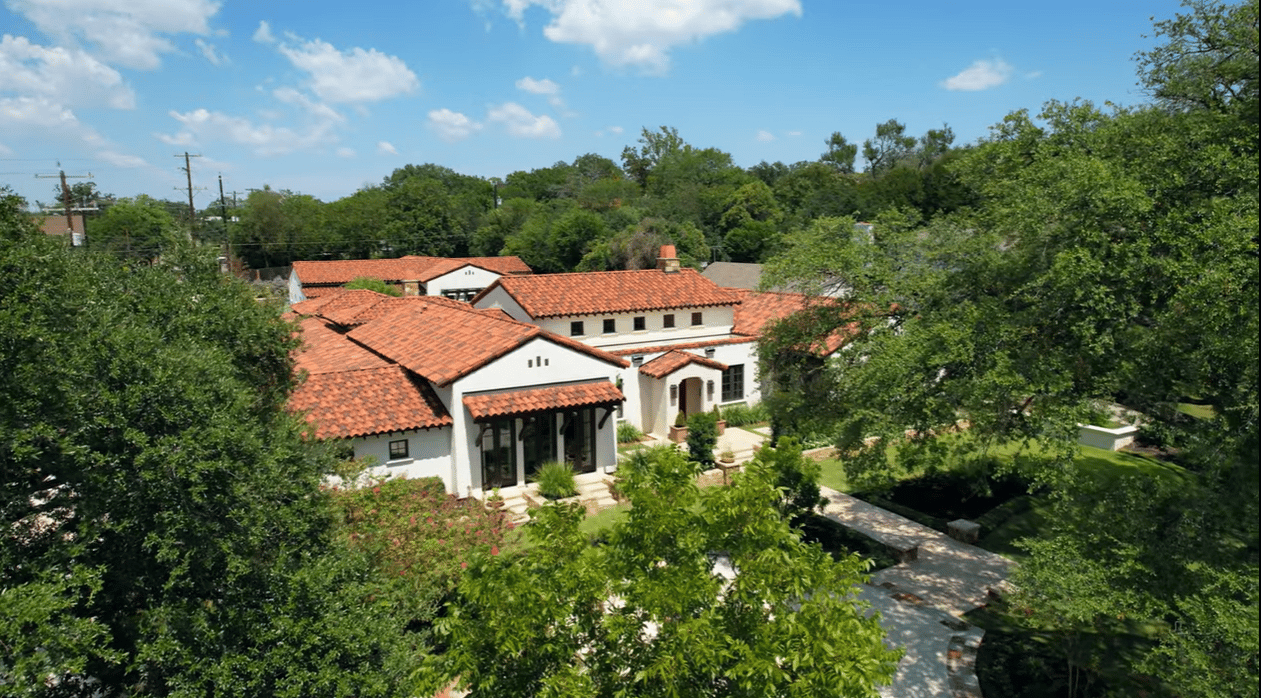 California Cool in the heart of Terrell Hills- 103 Geneseo Rd.