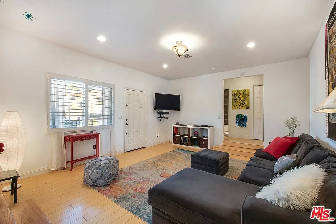 4450 W 63rd St