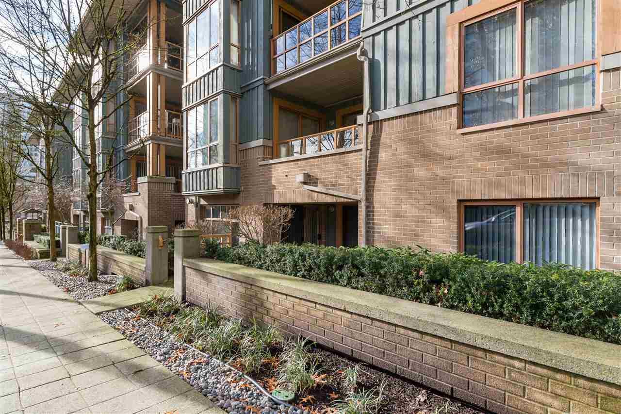 107-285 Newport Dr