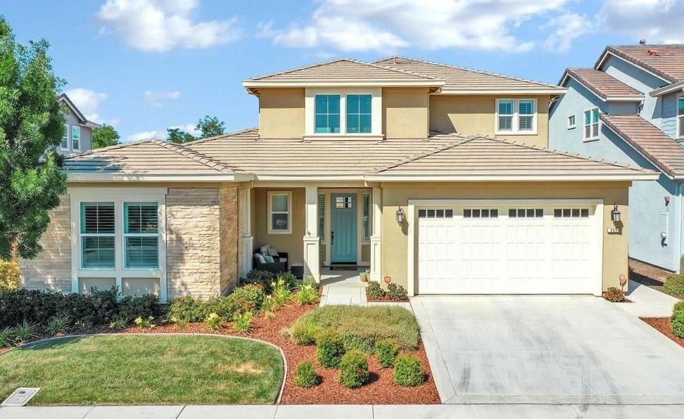 551 Harbor Cove Cir
