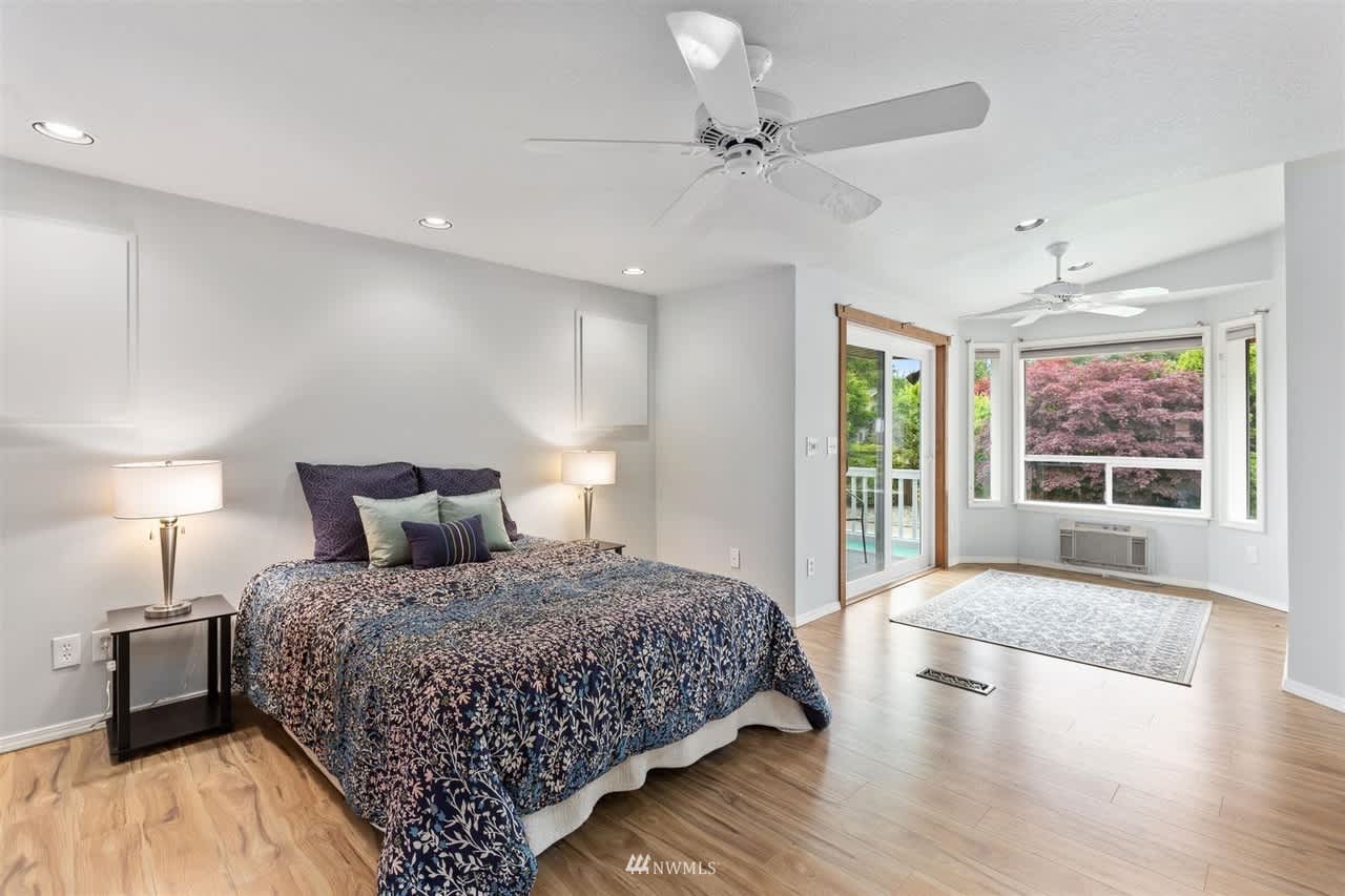 3532 103rd Pl SE